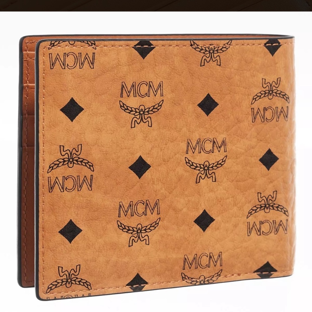МСМ
Aren Visetos Small Wallet